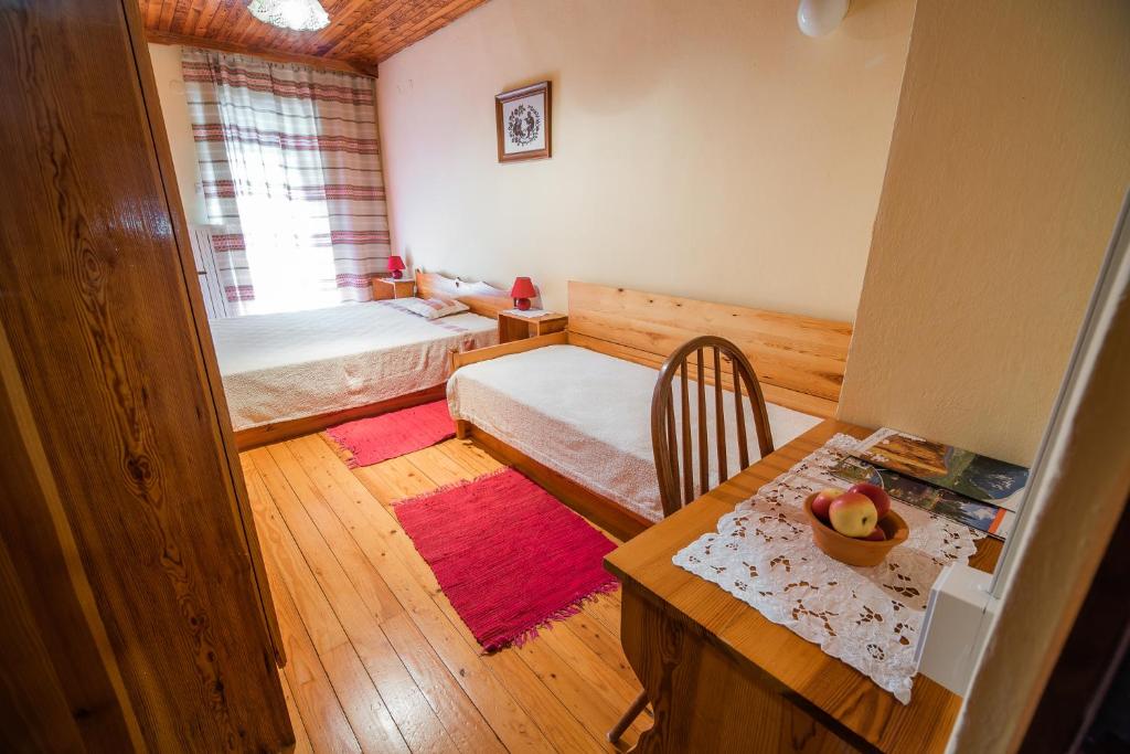 Postel nebo postele na pokoji v ubytování Farm Stay Žagar