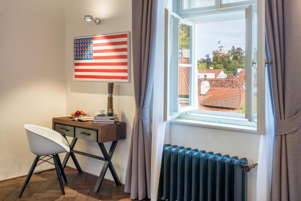 MOOo by the Castle - Resim 30