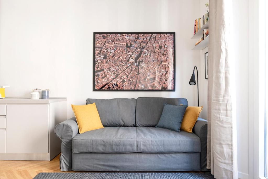 Appartamento dietro Fontana del Nettuno - One-Bedroom Apartment