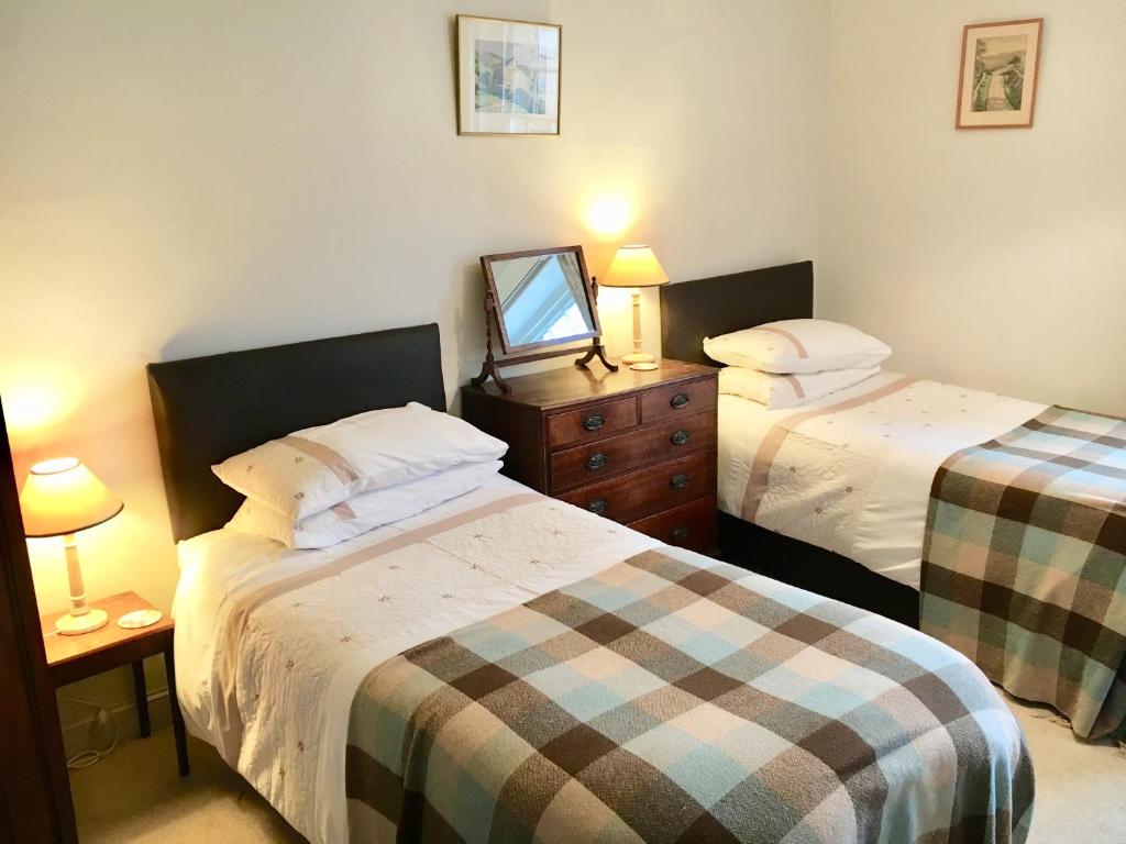 The Falcon Inn - Standard Twin Room