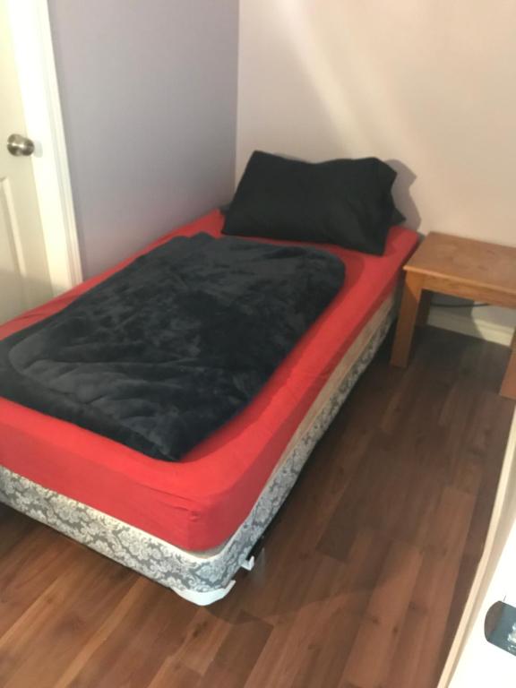 Homestay Ranny's Private Rooms for Rent, Calgary, Canada 