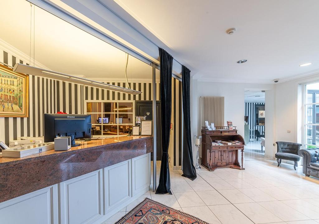 Hotel La Legende - Resim 29