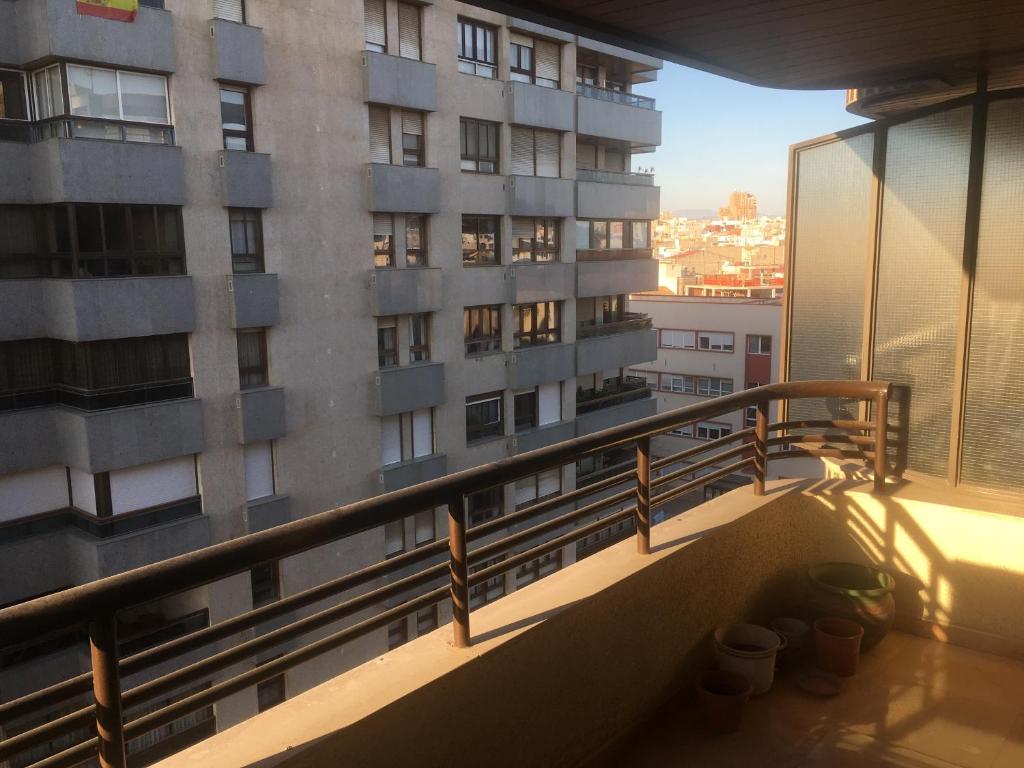 Apartamento en Alicante, Plaza de España, zona Mercado, AA ...
