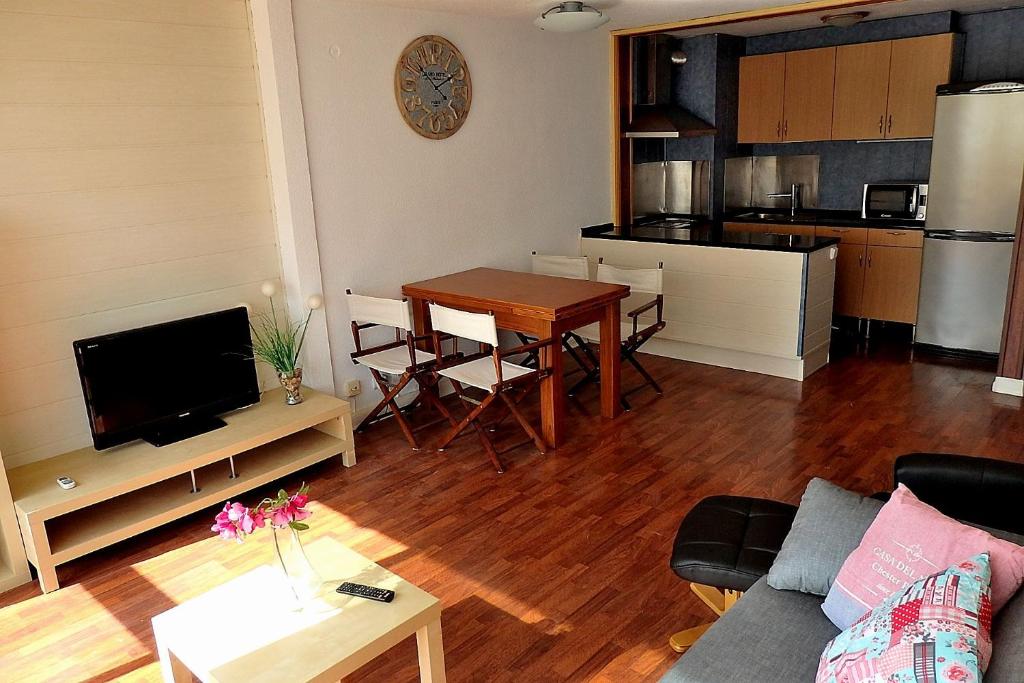 Apartamento playa cantara, Alicante – Updated 2023 Prices