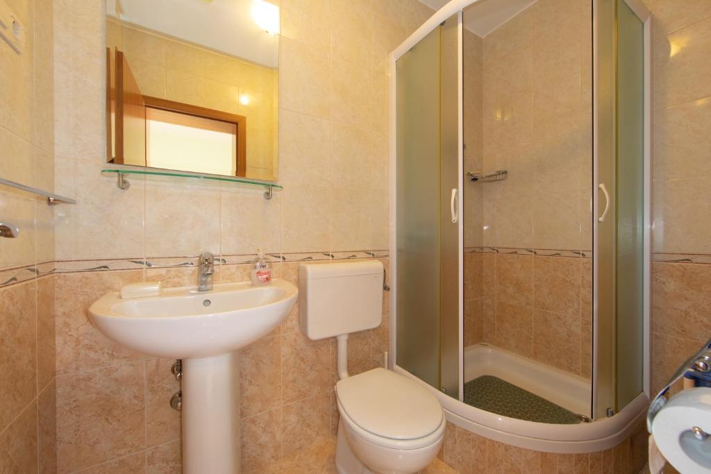 Koupelna v ubytování Apartment Valentina