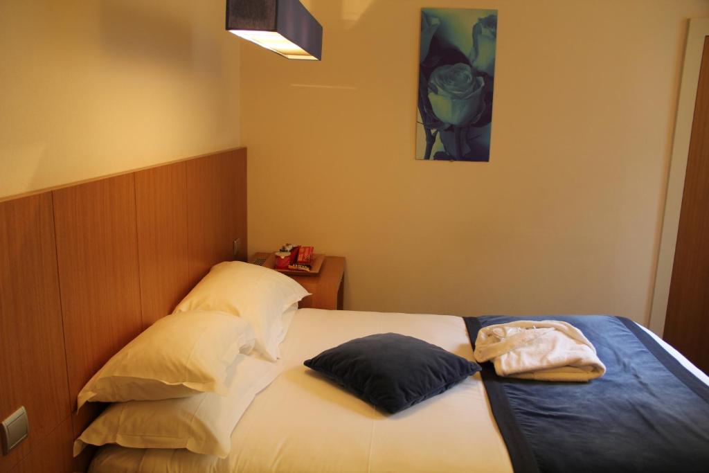 Westside Arc de Triomphe Hotel - Resim 29