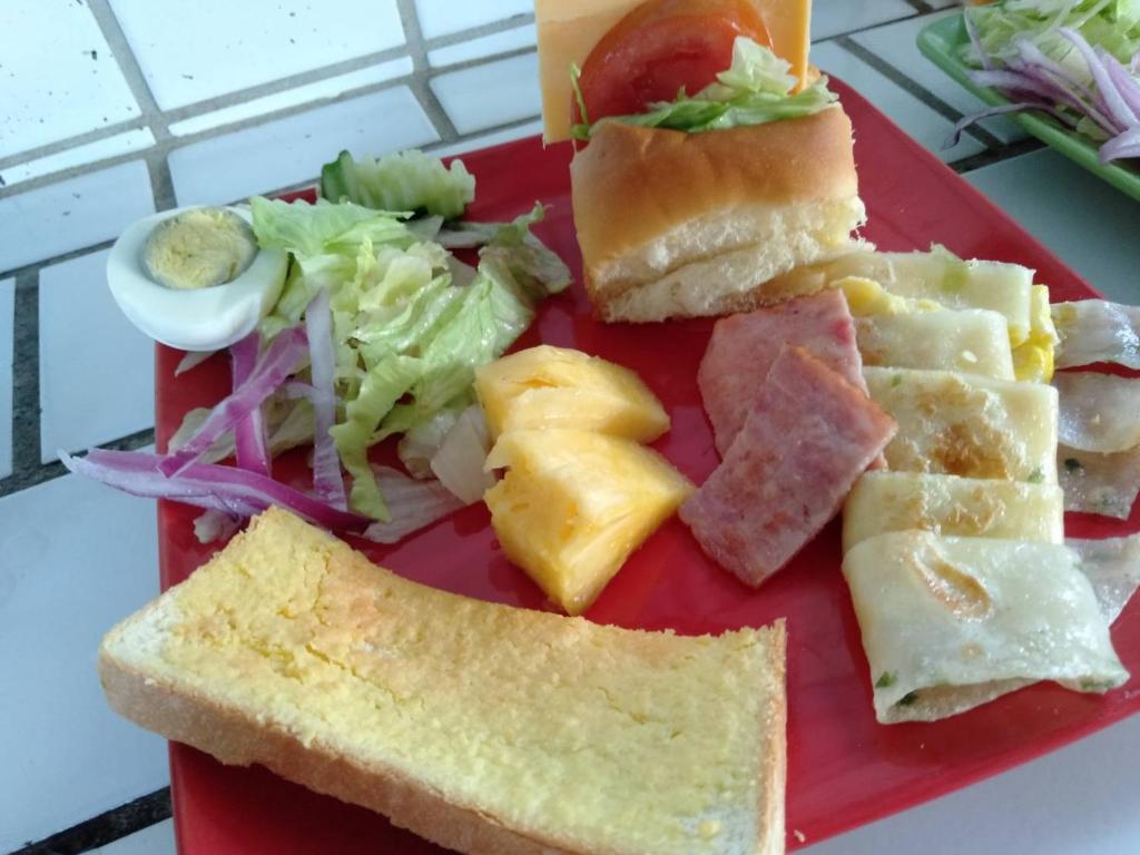 民宿内部或周边提供的食物