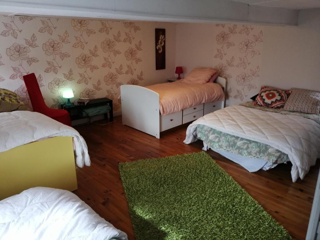 Postel nebo postele na pokoji v ubytování Bernadette