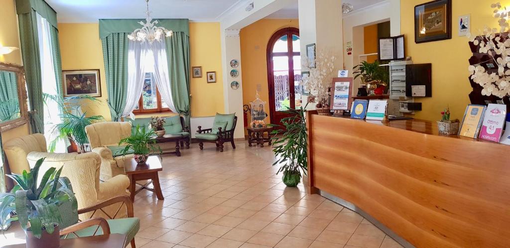 Posezení v ubytování Albergo Natucci
