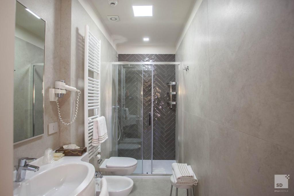 Hotel Cavour - Resim 33