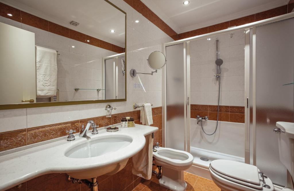 Koupelna v ubytování Hotel Quisisana Terme