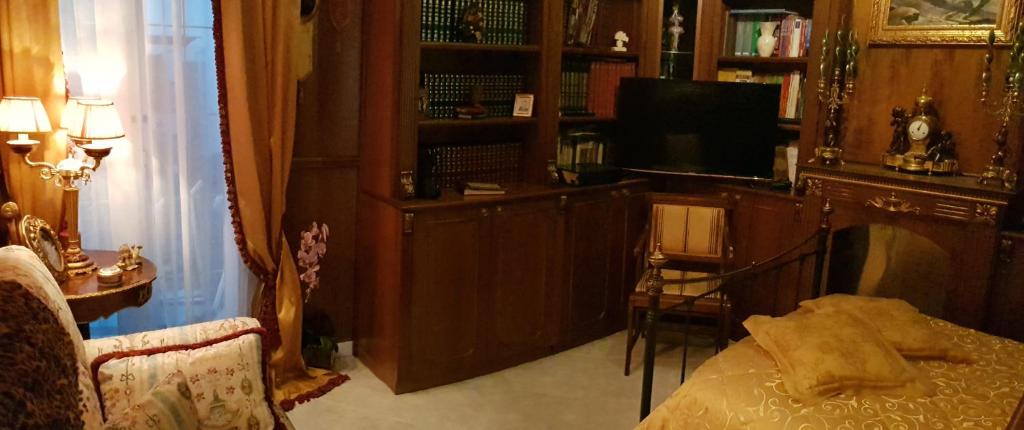 Luxury B&B IL Sogno - Single Room With Private Bathroom