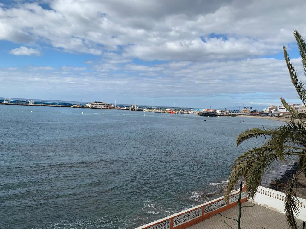 A general sea view or a sea view taken from Az apartmant