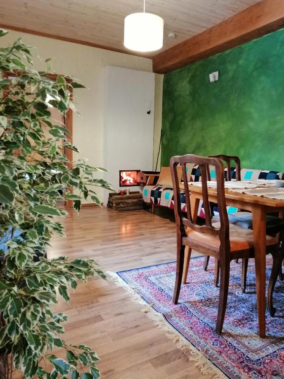 Gallery image of Cozy bohemian apartment in Viljandi