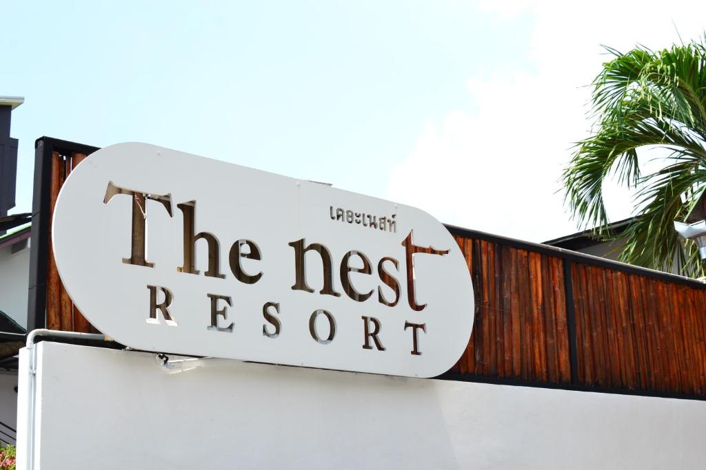 Certifikát, hodnocení, plakát nebo jiný dokument vystavený v ubytování The Nest Resort Patong