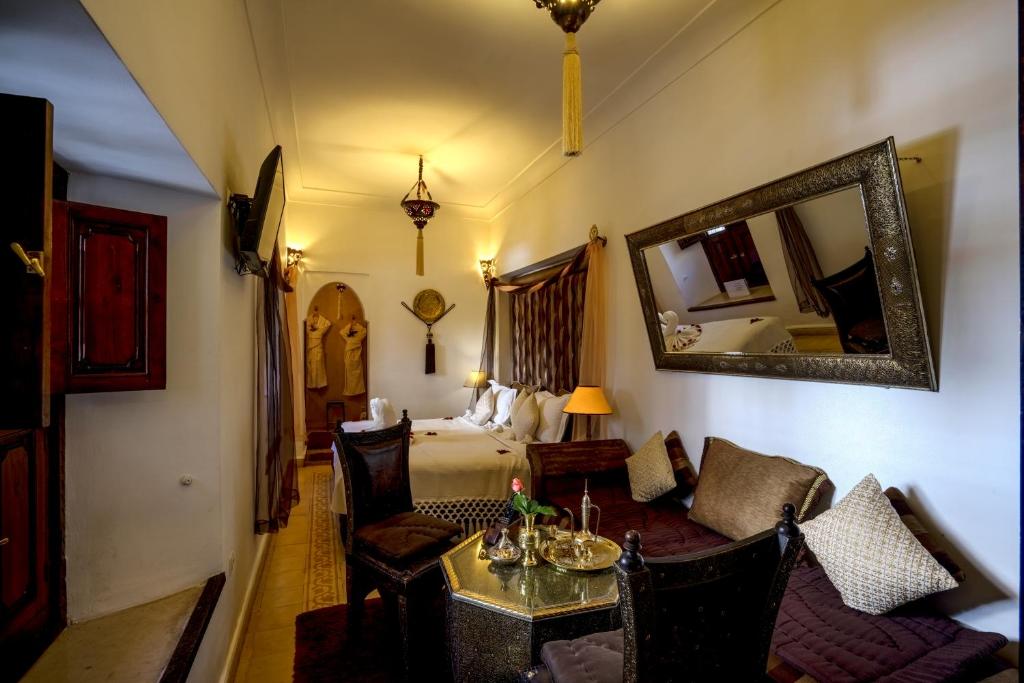 Un lugar para sentarse en Riad Anabel