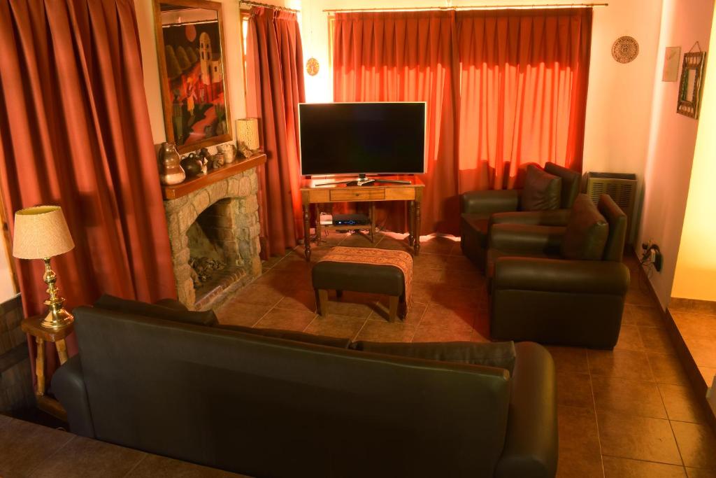 TV a/nebo společenská místnost v ubytování Ventana a los Cerros