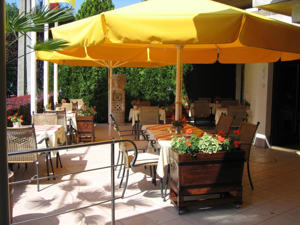 Restaurace v ubytování Hotel Molnár