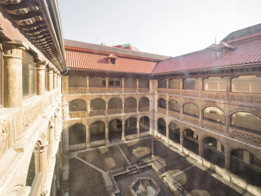 Fotografie z fotogalerie ubytování Claustro Las Francesas siglo XV v destinaci Valladolid