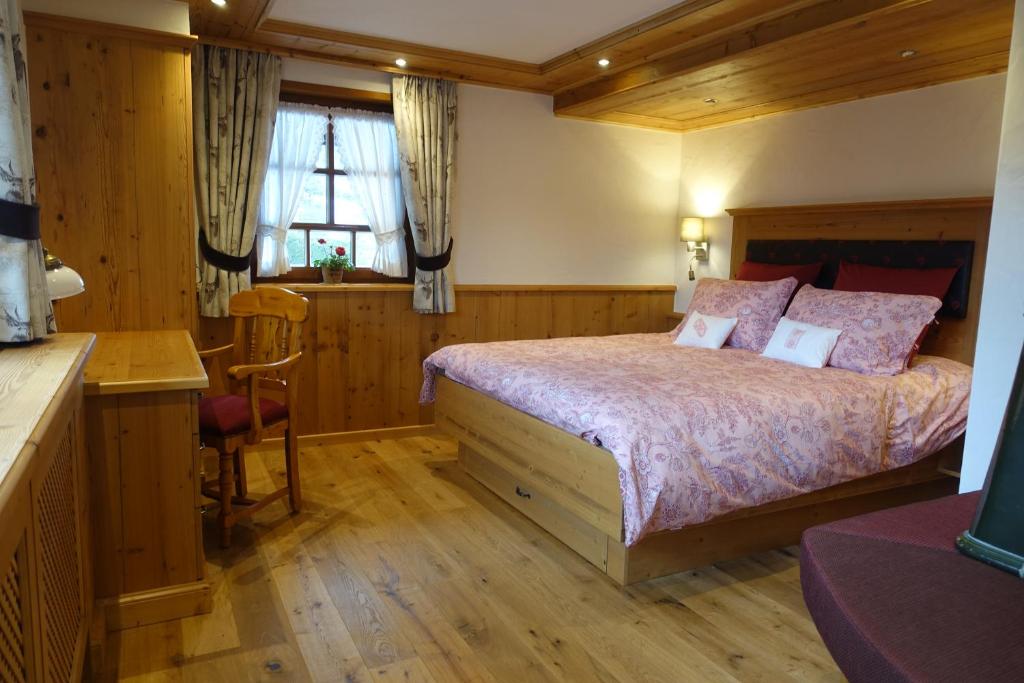 Postel nebo postele na pokoji v ubytování Hollhouse - Bed & Breakfast