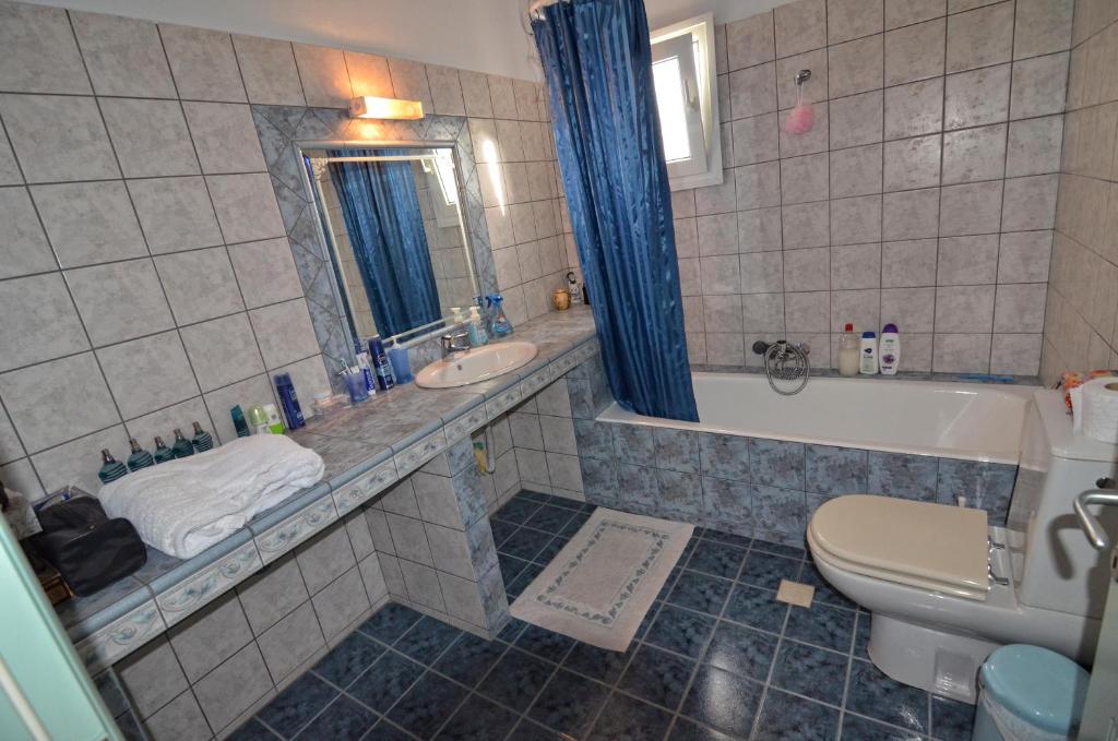 Bathroom sa La Casa di Anastasia - Panorama Nea Karvali