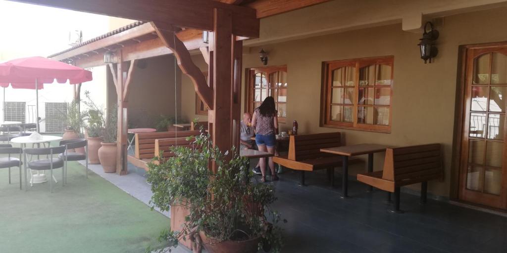 HOTEL CONTINENTAL COSQUIN