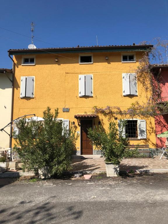 The building in which a panziókat is located
