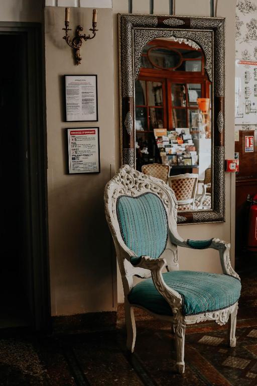 Hôtel Crystal Reims Centre - Resim 30