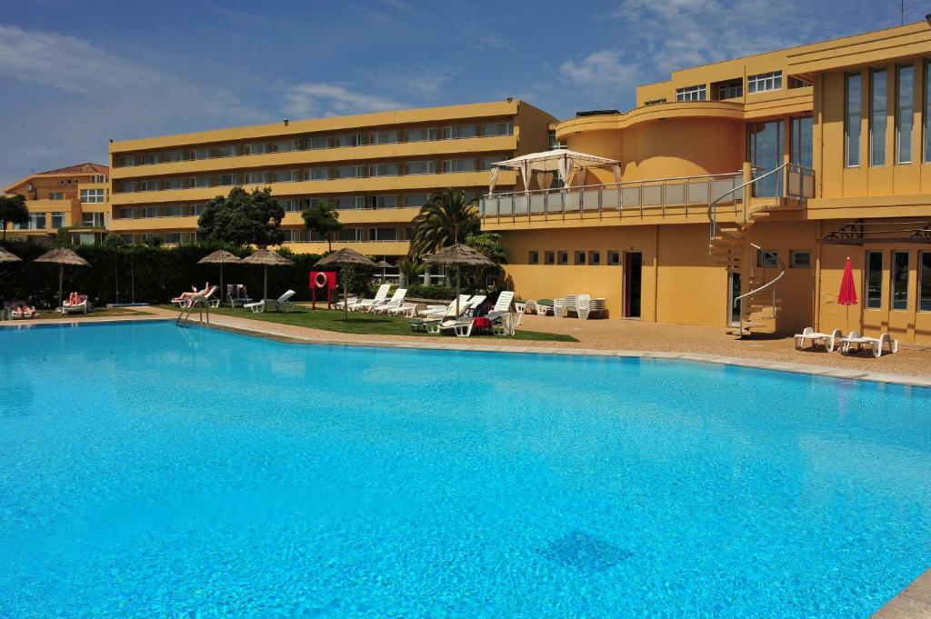 Gallery image of Axis Ofir Beach Resort Hotel in Esposende