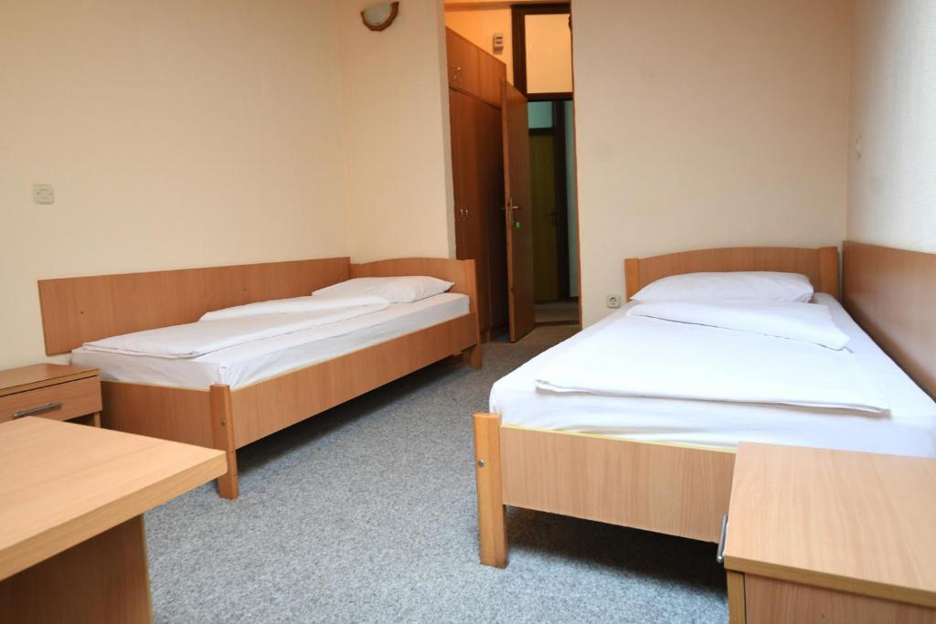 Hotel Mladost - Zweibettzimmer