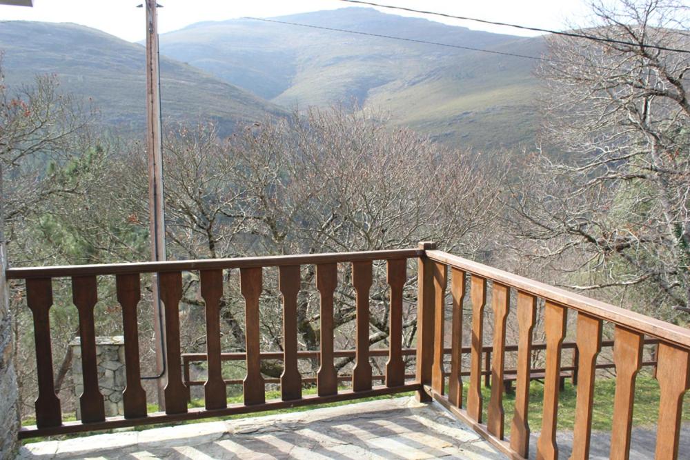 Paisaje cerca of this country house