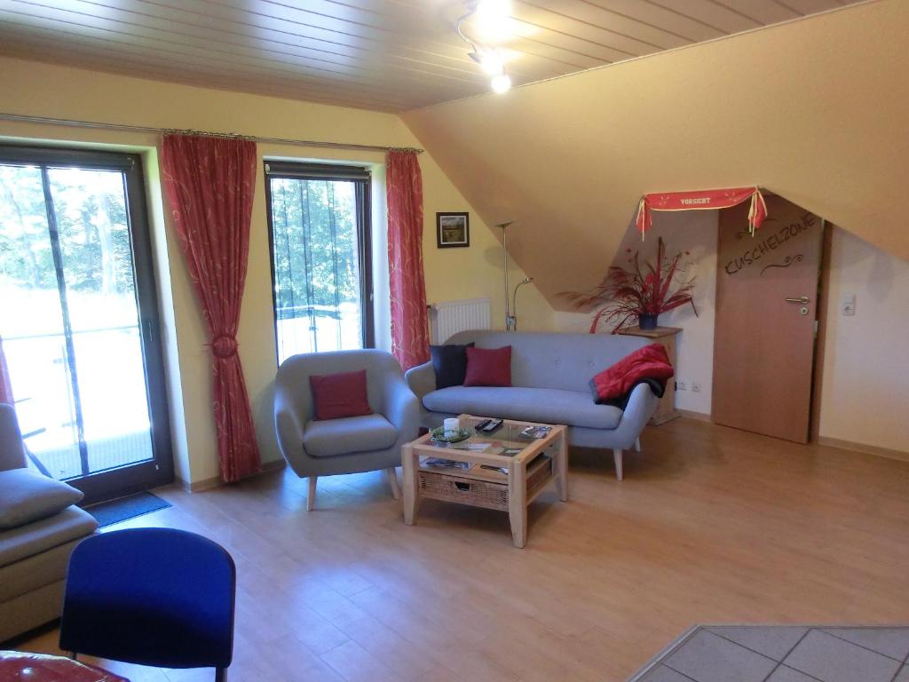 Posezení v ubytování Ullas Gästehaus