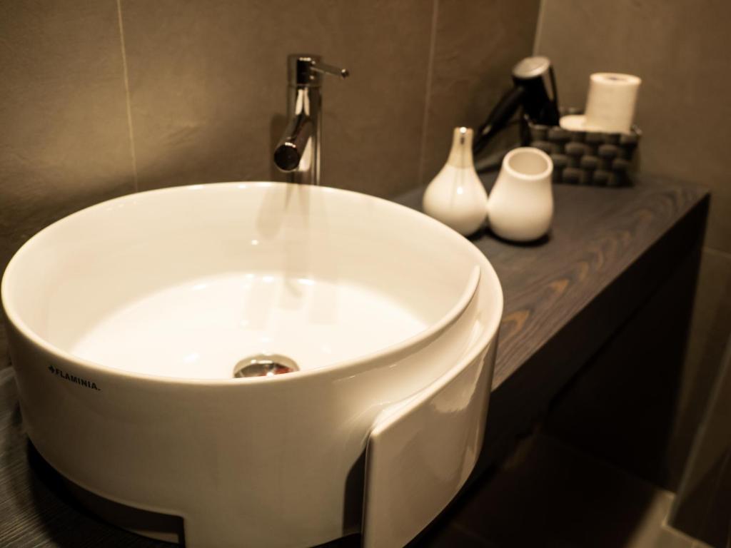 Fotografia z galérie ubytovania Carlotta Station Suite v destinácii Bologna
