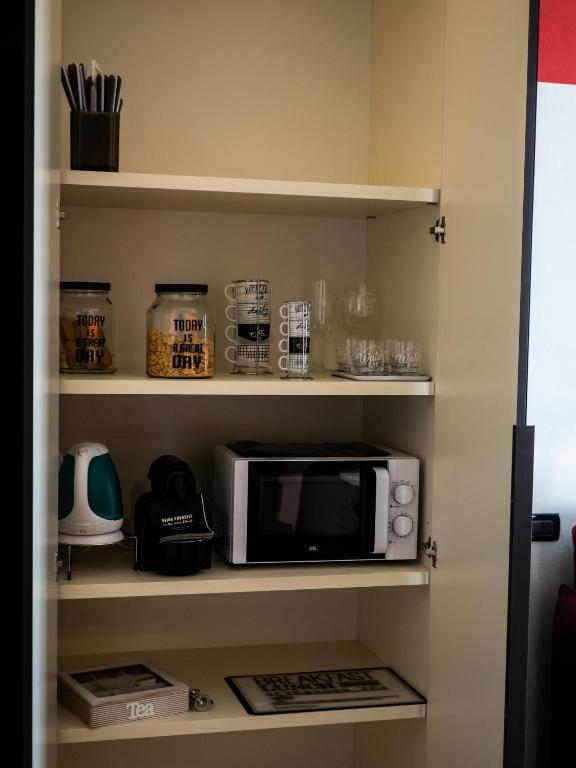 Kuchyňa alebo kuchynka v ubytovaní Carlotta Station Suite