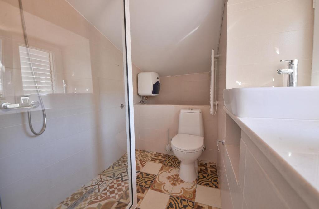 Koupelna v ubytování Apartmani Ljubo Rafailovic 2