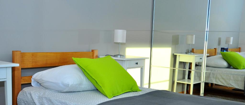 Postel nebo postele na pokoji v ubytování Apartment Leni