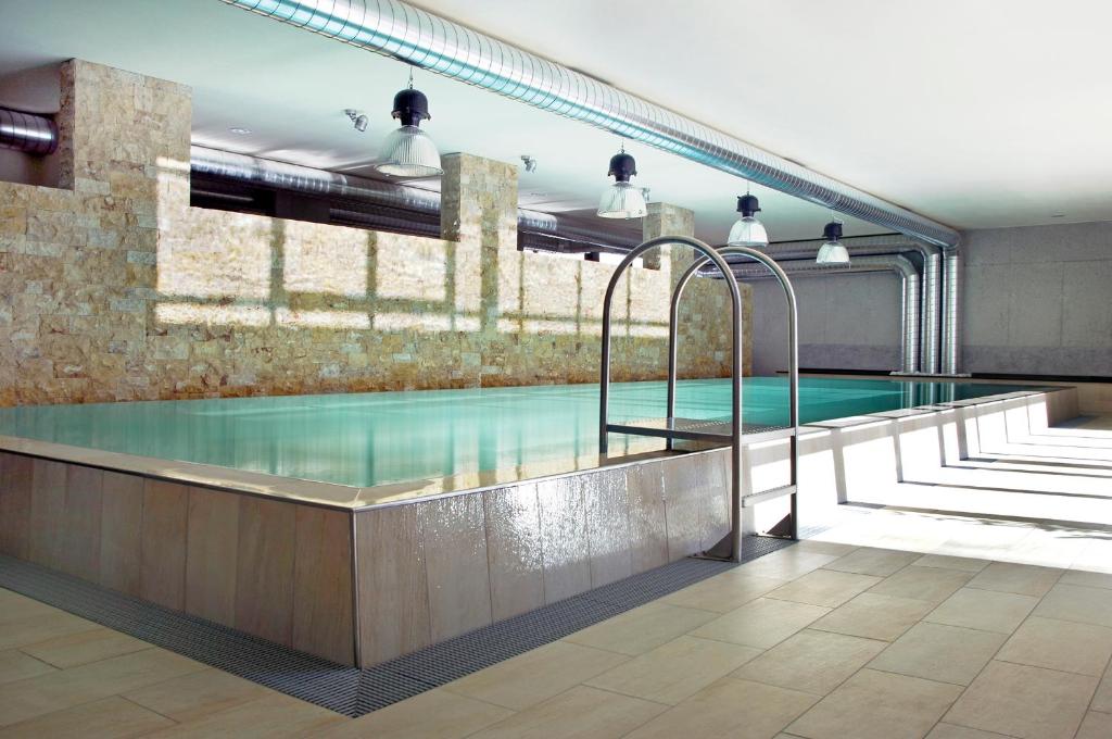Bazén v ubytování Hotel Edelweiss nebo v jeho okolí