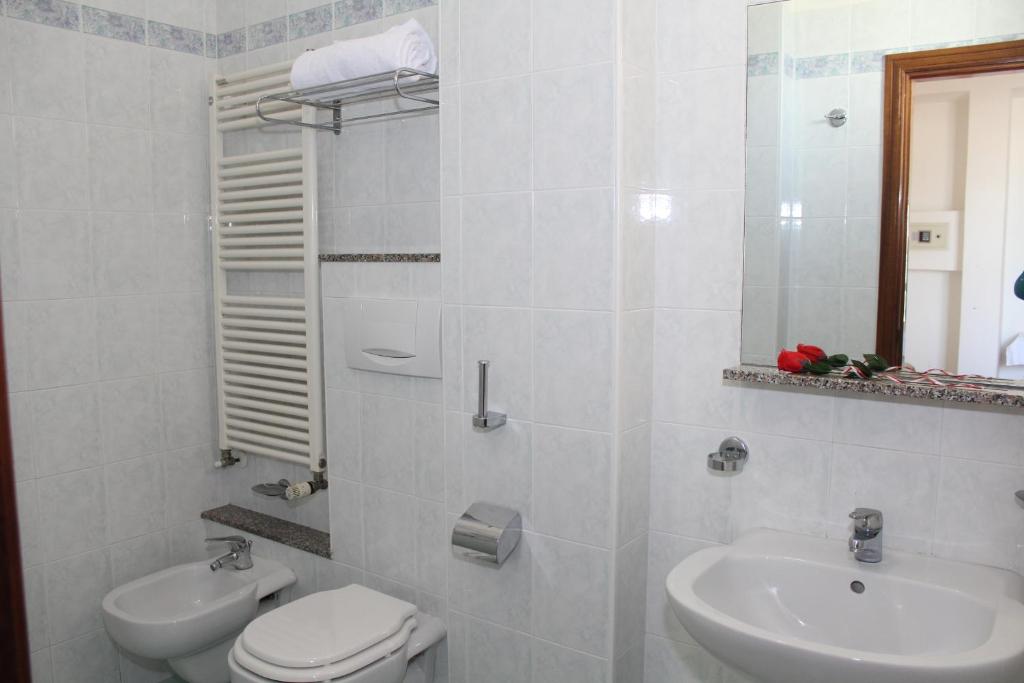 Koupelna v ubytování Hotel Caesar