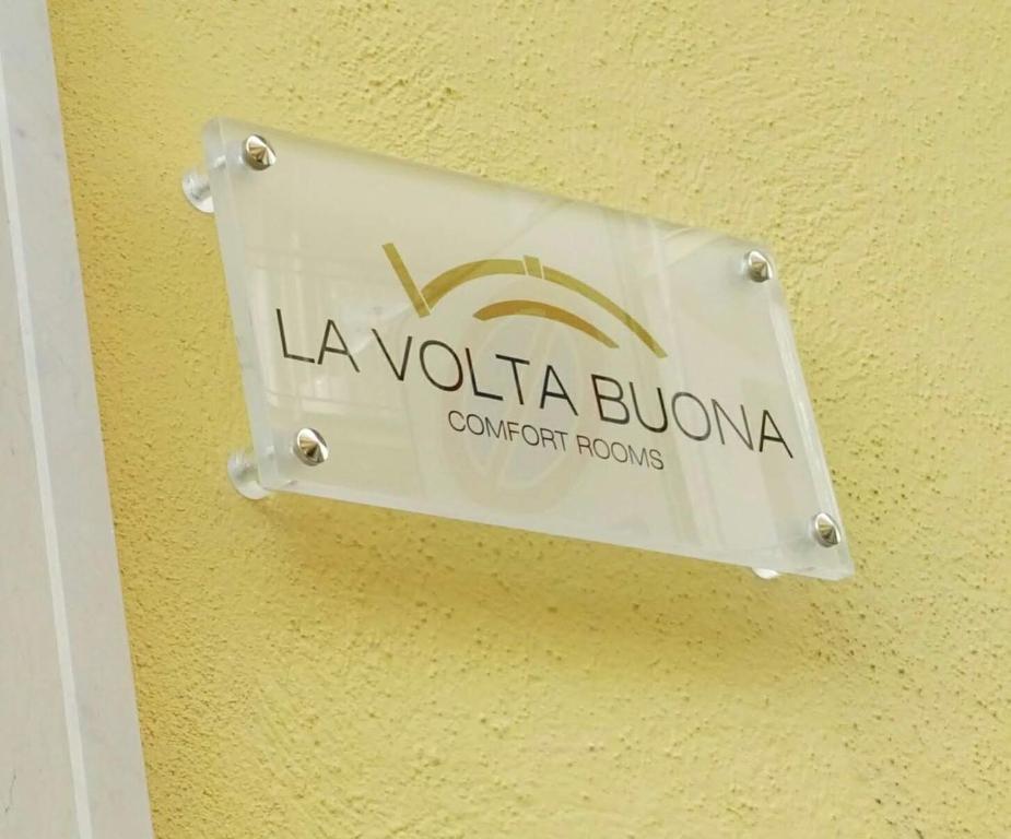 Certifikát, hodnocení, plakát nebo jiný dokument vystavený v ubytování La Volta Buona