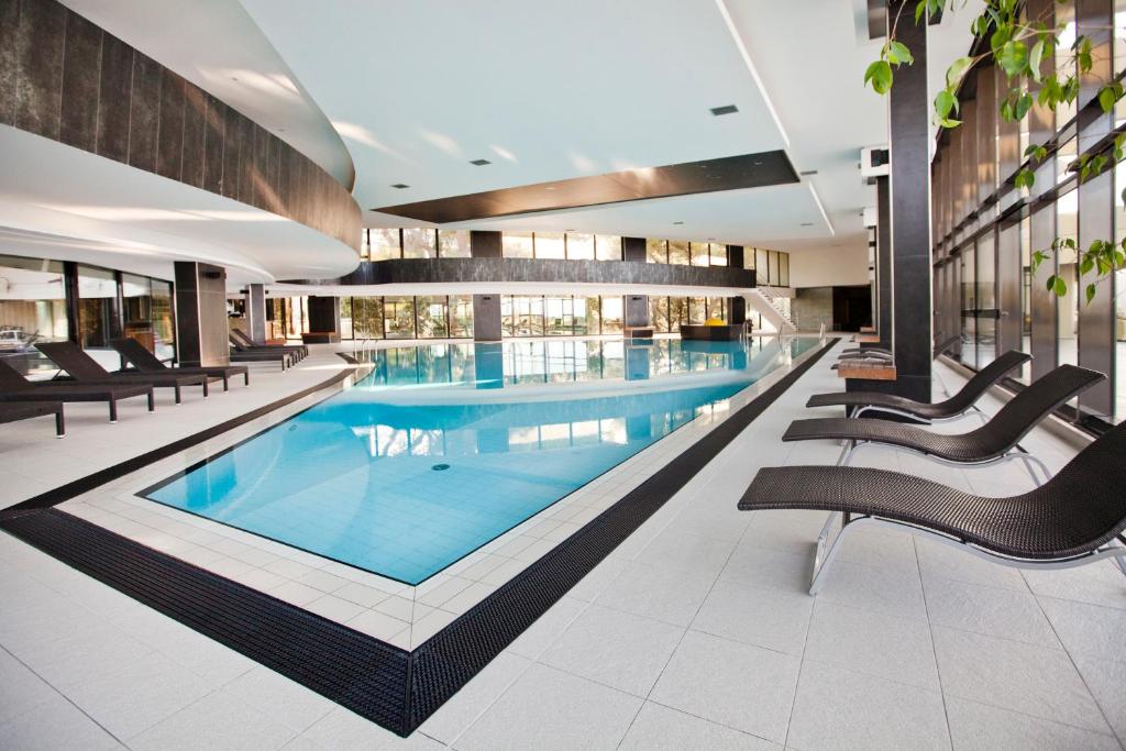 Bazén v ubytování Hotel Croatia nebo v jeho okolí