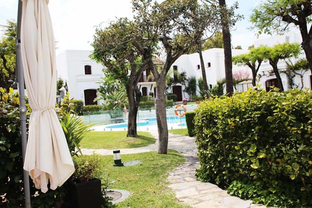 Kép Estepona - Playa - Villa con terraza con acceso directo a la piscina Te16 szállásáról Esteponában a galériában