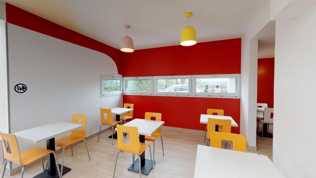 Restaurace v ubytování Première Classe Reims Ouest - Tinqueux