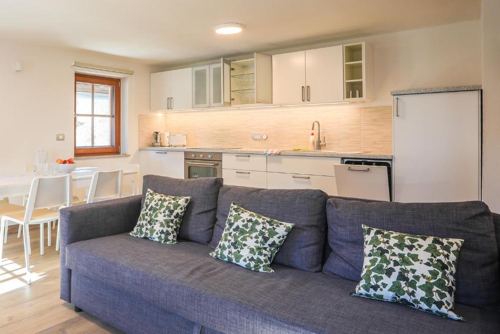 Kuchyň nebo kuchyňský kout v ubytování Apartmaji Tina