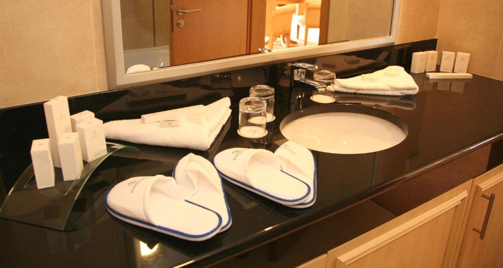 Koupelna v ubytování Diamond Coast Hotel