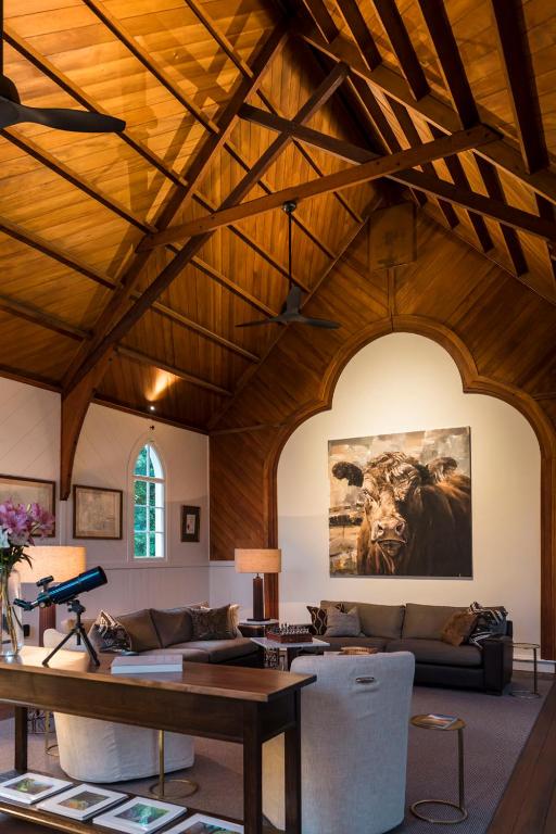 The Marlborough - Resim 22