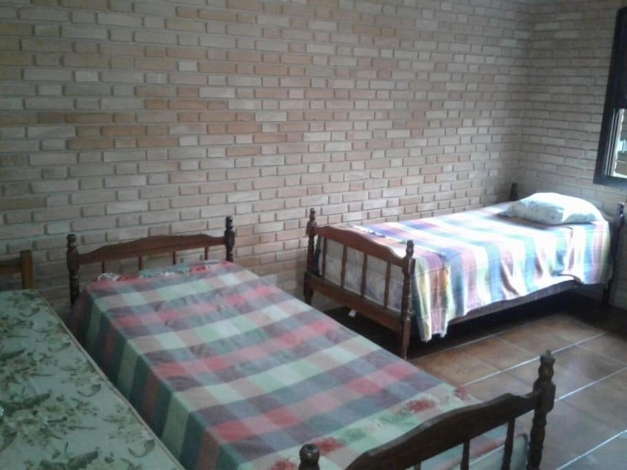  Casa pé na areia Praia do Prumirim