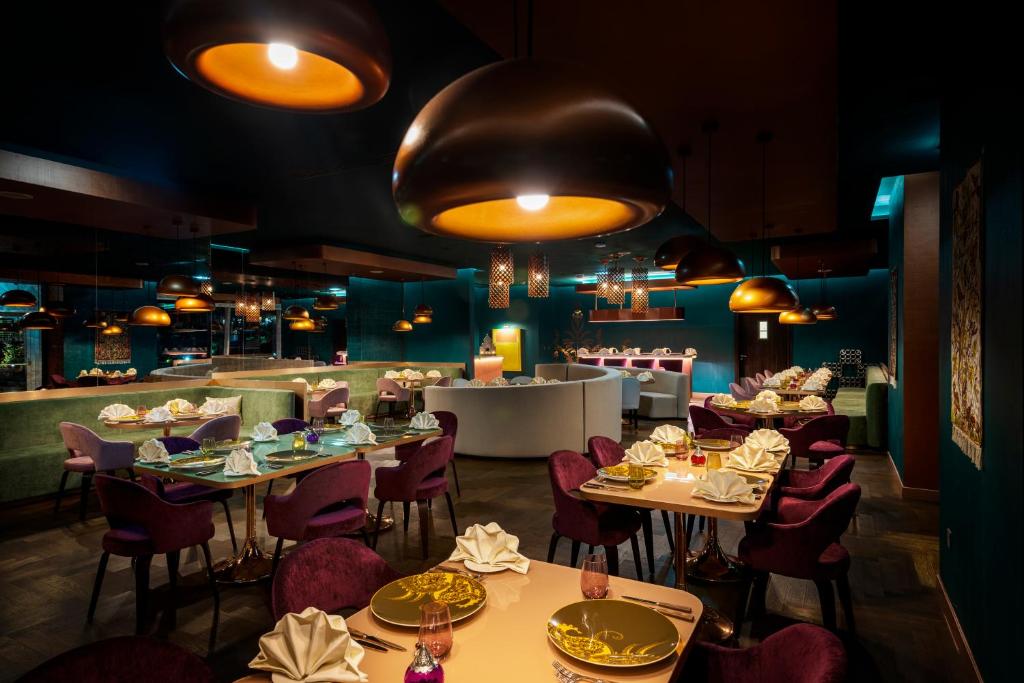 Restaurace v ubytování Centara West Bay Hotel & Residences Doha