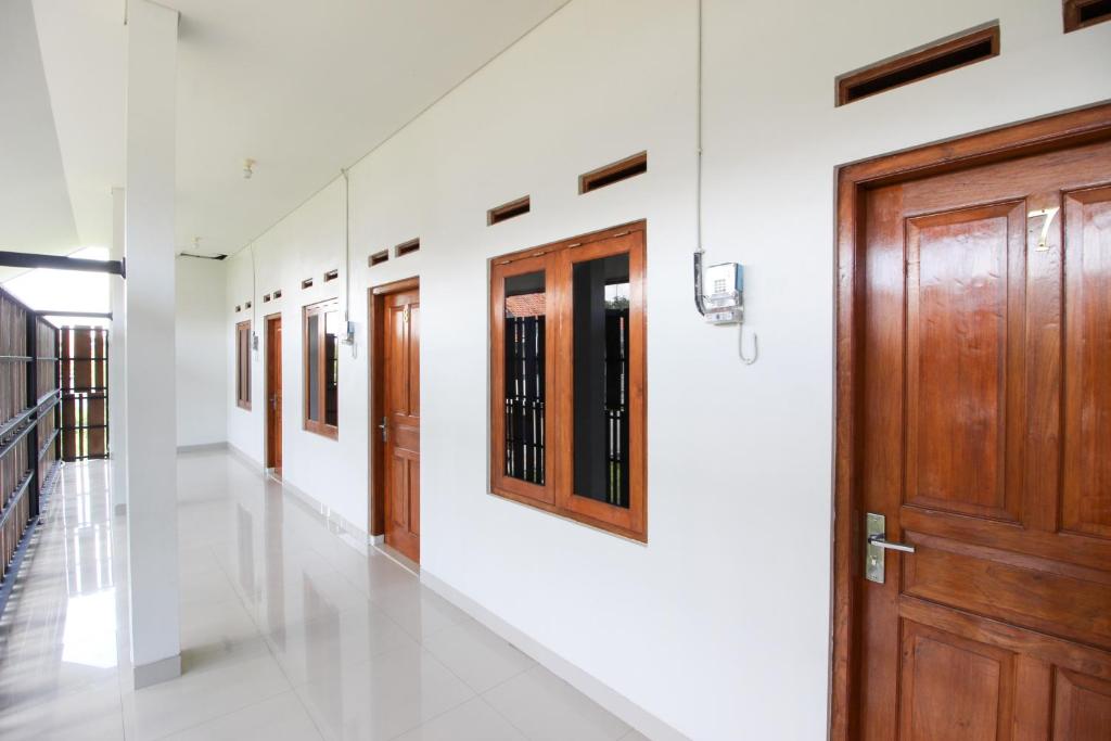 RedDoorz Syariah near Sindu Kusuma Edupark