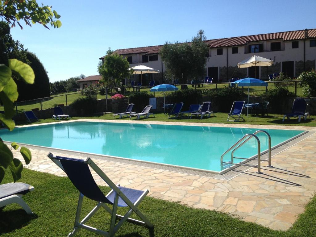 Bazén v ubytování I Puntoni Agriturismo nebo v jeho okolí