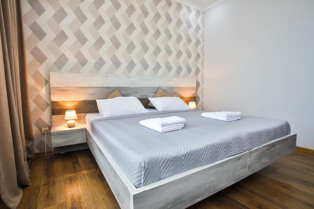 Hotel Terrace Kutaisi - Classic Triple Room